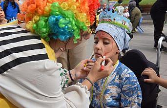 Bursa Yıldırımlı çocukların karne coşkusu