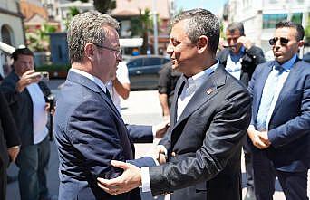 CHP Lideri Özel’den, Manisa Vali Ünlü’ye ziyaret