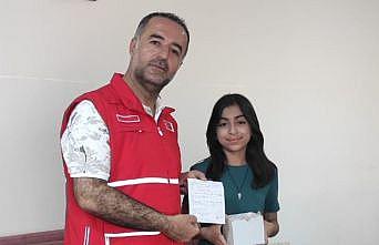 Kumbarasında biriktirdiği parasını Filistinli kardeşlerine bağışladı 