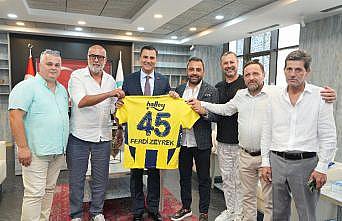 Fenerbahçe Taraftar Derneklerinden Başkan Zeyrek’e ziyaret