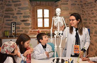 Molla Yegân Çocuk Üniversitesi’nde eğitim zamanı