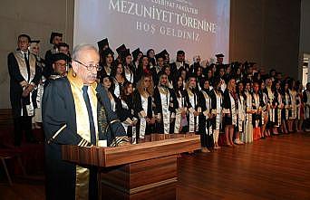 NNYÜ Psikoloji'de mezuniyet sevinci