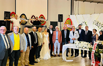 Babacan ailesinin mutlu günü