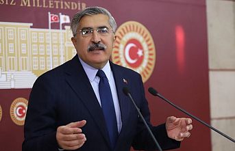"Dijital bağımlılıktan gençleri kurtarmak şarttır"