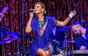 Gülben Ergen’e Bodrum’da unutulmaz gece