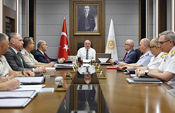 Kuvvet komutanlarıyla toplandı