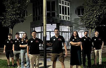 Egeli öğrencilerin tasarladığı roket TEKNOFEST kapsamında başarıyla fırlatıldı