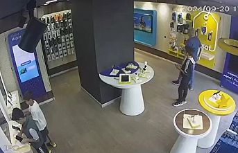 Satışa çıktığı ilk gün bayiden çalıp kaçtılar
