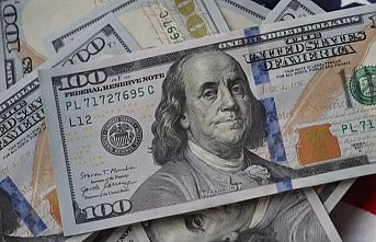 Dolar hafta sonuna girerken Euro karşısında değer kazandı