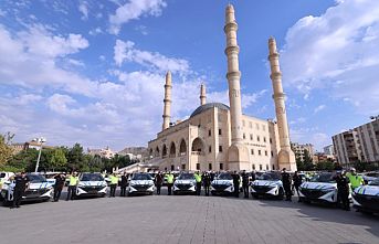 Emniyet ve Jandarma Teşkilatlarına 103 araç teslim edildi