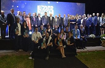 Ezber Bozan Tasarımcılar ödüllerine kavuştu