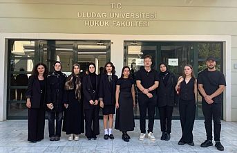 Hukuk fakültesi öğrencilerinden kadın cinayetlerine tepki