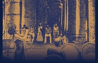 İstanbul'da 'Sahne Senin' geleneği sürüyor