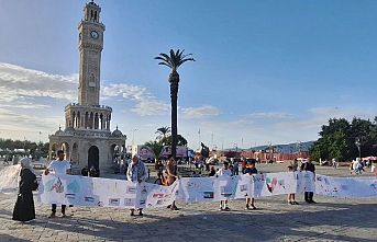 İzmirli minik ellerden Filistinli çocuklara destek