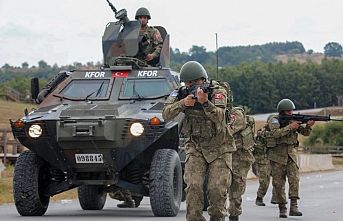 KFOR Komutası İtalya'ya devrediliyor