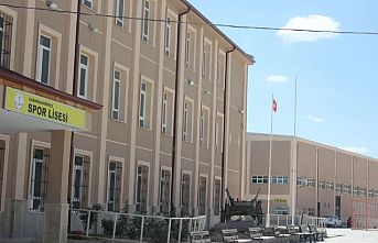 Lisede korkunç olay! Bakanlıktan açıklama geldi