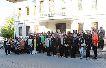 Manisa'da 90 Kişilik kafileden tarihi mekanlara ziyaret
