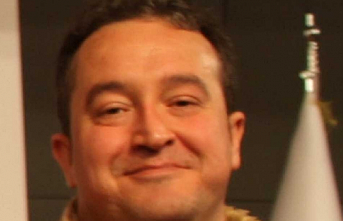 Ünlü oyuncu Vural Çelik, 51 yaşında hayatını kaybetti