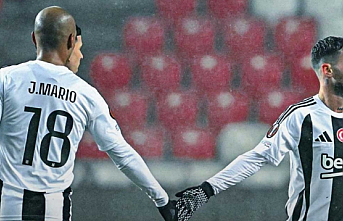 Beşiktaş rakibine 3-1 yenildi