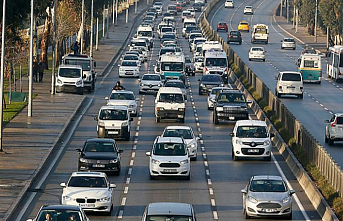 2025 yılı gelir vergisi tarifesi ile vergi ve harç tutarları açıklandı