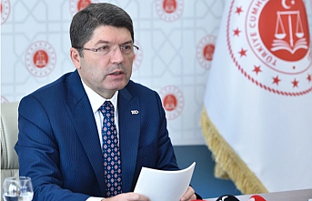 Bakan Tunç: Güçlünün değil, haklının yanında olacağız