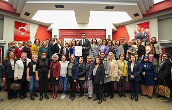 Başkan Zeyrek ‘Yerel Yaşamda Kadın-Erkek Eşitliği Şartı'nı imzaladı