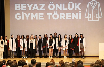 BİLGİ Sağlık öğrencileri beyaz önlüklerini giydi