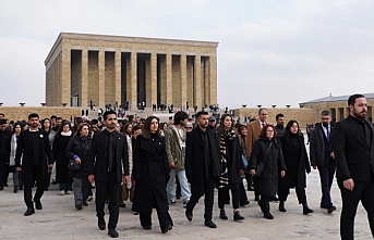 Çağdaş Gençlik Ata'nın huzurunda