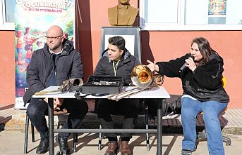 İzmit'te ‘Gülümseyen Çocuklarla Müzik Etkinlikleri’ne başladı