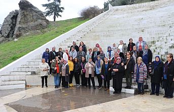Köprübaşılı kadınlar Manisa'yı adım adım gezdi