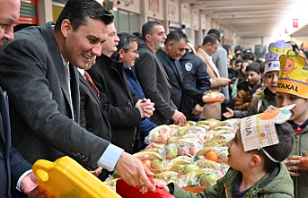 Manisa'da 'Yerli Malı' halde kutlandı