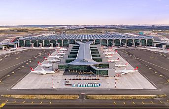 230 milyon kişi havayolunu kullandı