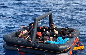 9'u çocuk 32 düzensiz göçmen yakalandı