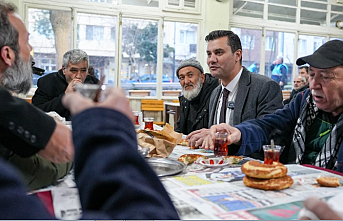 Başkan Zeyrek Manisa'da halkla buluştu