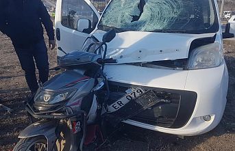 Ehliyetsiz sürücü kazaya sebep oldu!
