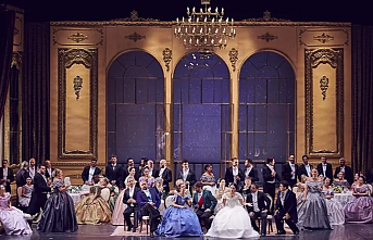 La Traviata sanatseverlerle buluştu