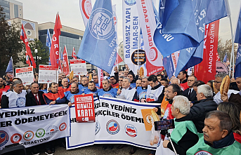 Memurlar yurt genelinde iş bıraktı!
