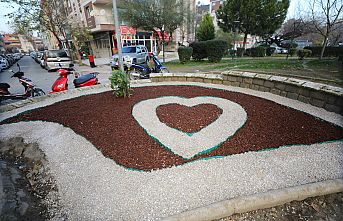 YUNUSEMRE’DEN KAYNAK MAHALLESİ’NDE PEYZAJ ÇALIŞMASI