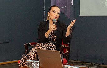 Burcu Kara, ‘Bursa Bellek'in konuğu oldu