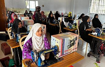 Help Yetim, Arakanlı kadınların umudu oldu