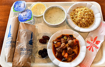 İzmir'de 50 TL'ye iftar!