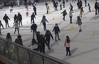 İzmir'de Buz Sporları Salonu 14 Şubat'a hazırlanıyor