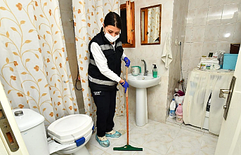İzmir'de kalplere dokunan 'Evde Bakım' hizmeti