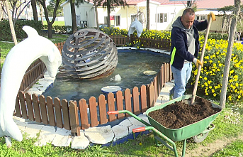 İzmir’in parkları yeşil dönüşümle canlanıyor