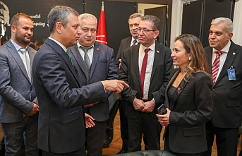 CHP Demirci İlçe Başkanı Melih Kuru : TÜİK, enflasyonu kontrol altında diyebilir, ancak Demirci'deki pazara çıkan herkes, cebinin giderek daha hızlı boşaldığını hissediyor