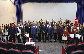 DEÜ’de ‘Öğretim Yetkinliklerini Geliştirme Programı’ tamamlandı