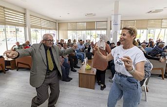Emekli evlerinde bayram coşkusu
