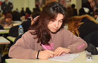 İzmir'de öğrencilere YKS ücreti desteği