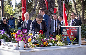 İzmir Kadifekale Şehitliği'nde duygulandıran tören