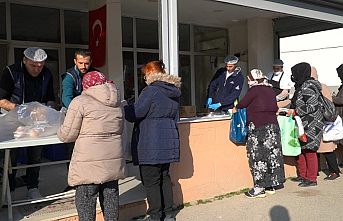 İzmir’de ramazan bereketi sürüyor